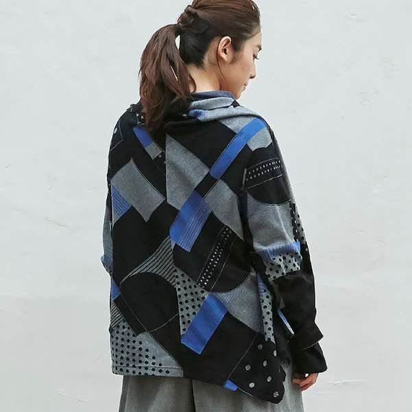 美品＊慈雨ジウ◆センソユニコ ふわり地柄 ビッグカラー 立体裁断 花柄ジャケット 慈雨（ジウ） センソユニコ SENSO UNICO ジャケット ショート丈